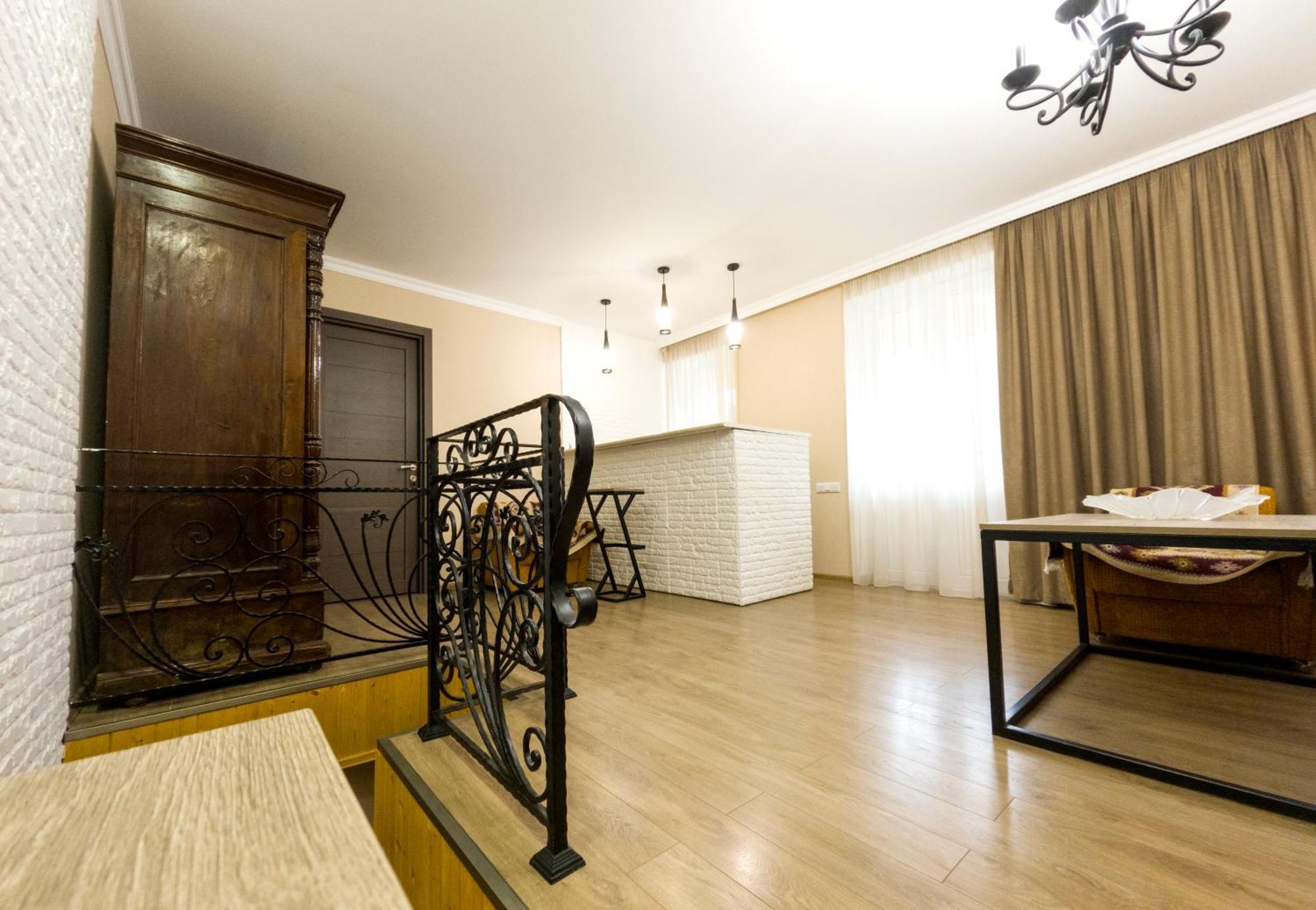 מלון קזבגי House 54 מראה חיצוני תמונה
